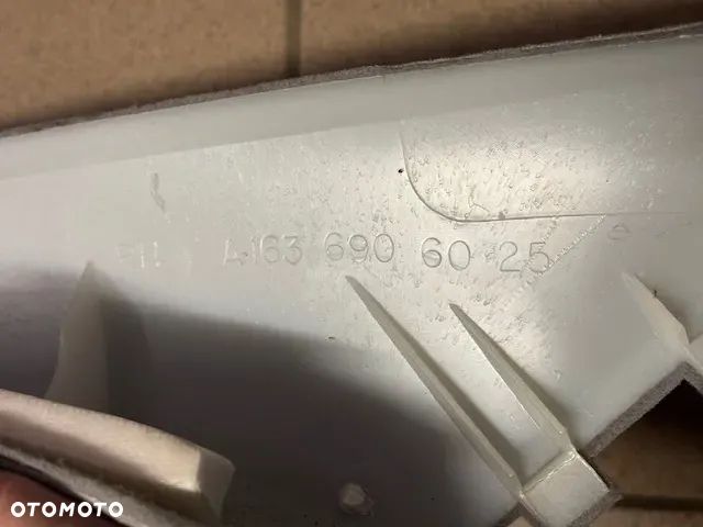 OSŁONA ZAŚLEPKA SŁUPKA PRZÓD LEWA A1636905925 PRAWA A1636906025 MERCEDES W163 - 16