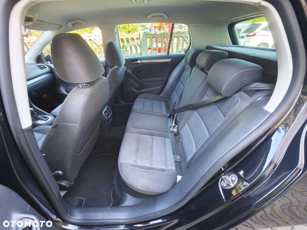 Volkswagen Golf - 26