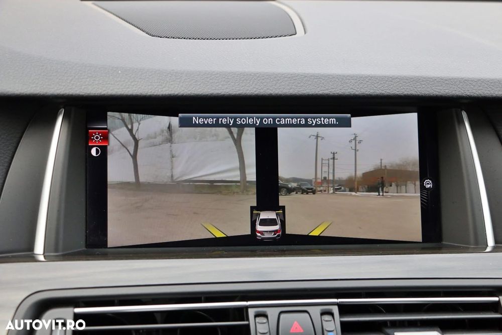 BMW Seria 5 535d xDrive Sport-Aut. Luxury Line - 16