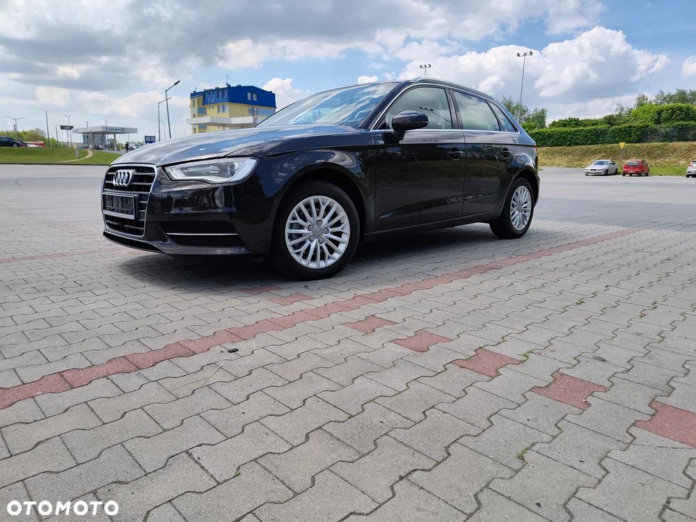 Audi A3 Sportback - 4