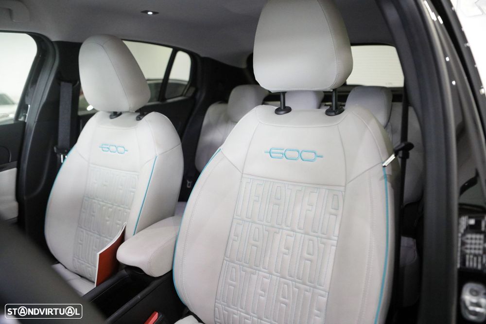 Fiat 600 1.2 Hybrid La Prima - 17