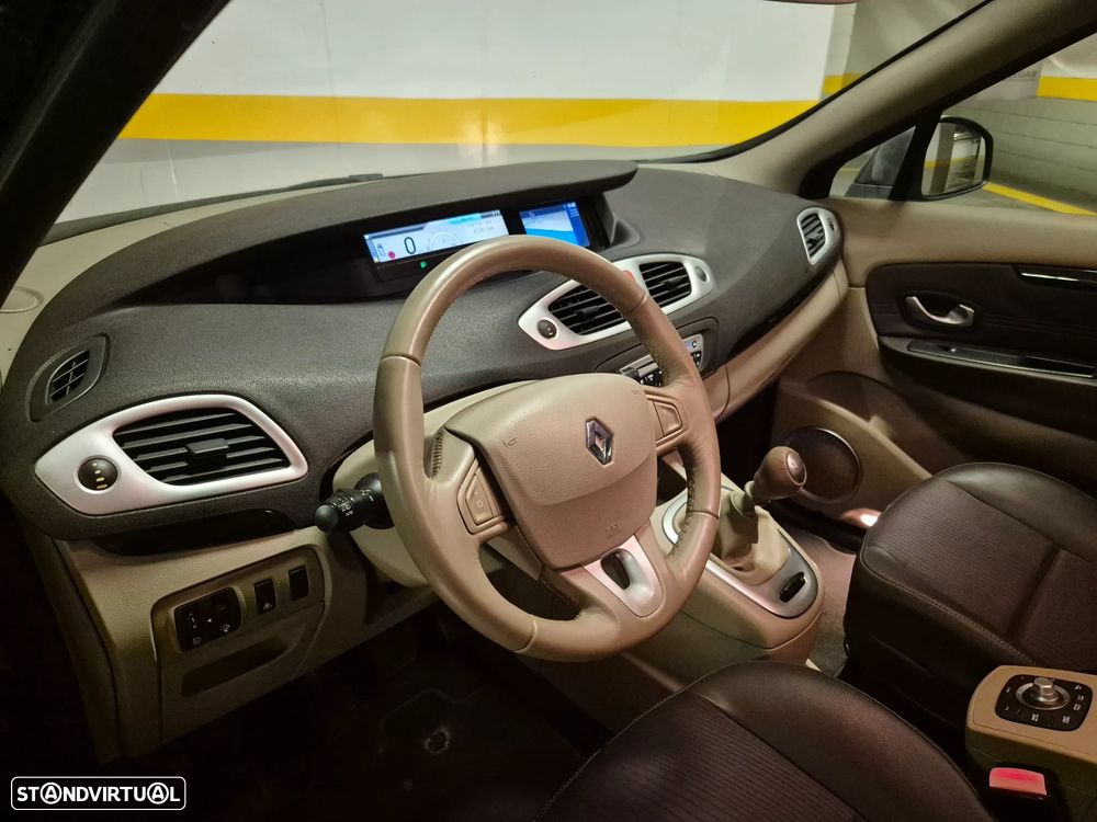 Renault Grand Scénic 1.5 dCi Luxe 7L - 17