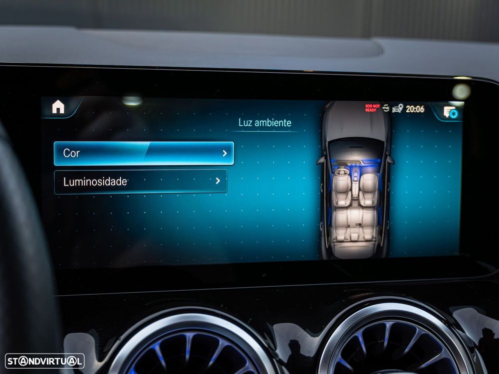 Mercedes-Benz GLA 250 e AMG Line - 31