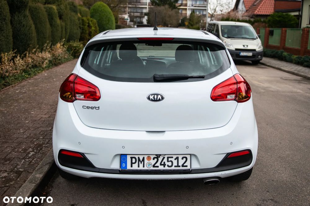 Kia Ceed 1.4 CVVT Vision - 6