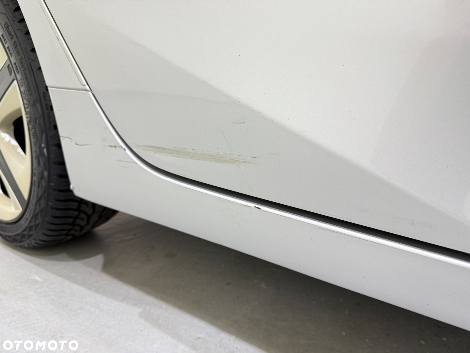 Toyota Prius 1.8 Hybrid Premium - 6