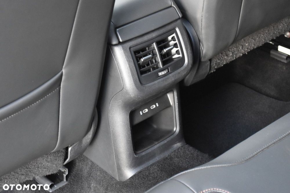 Cupra Ateca 2.0 TSI 4Drive DSG - 40