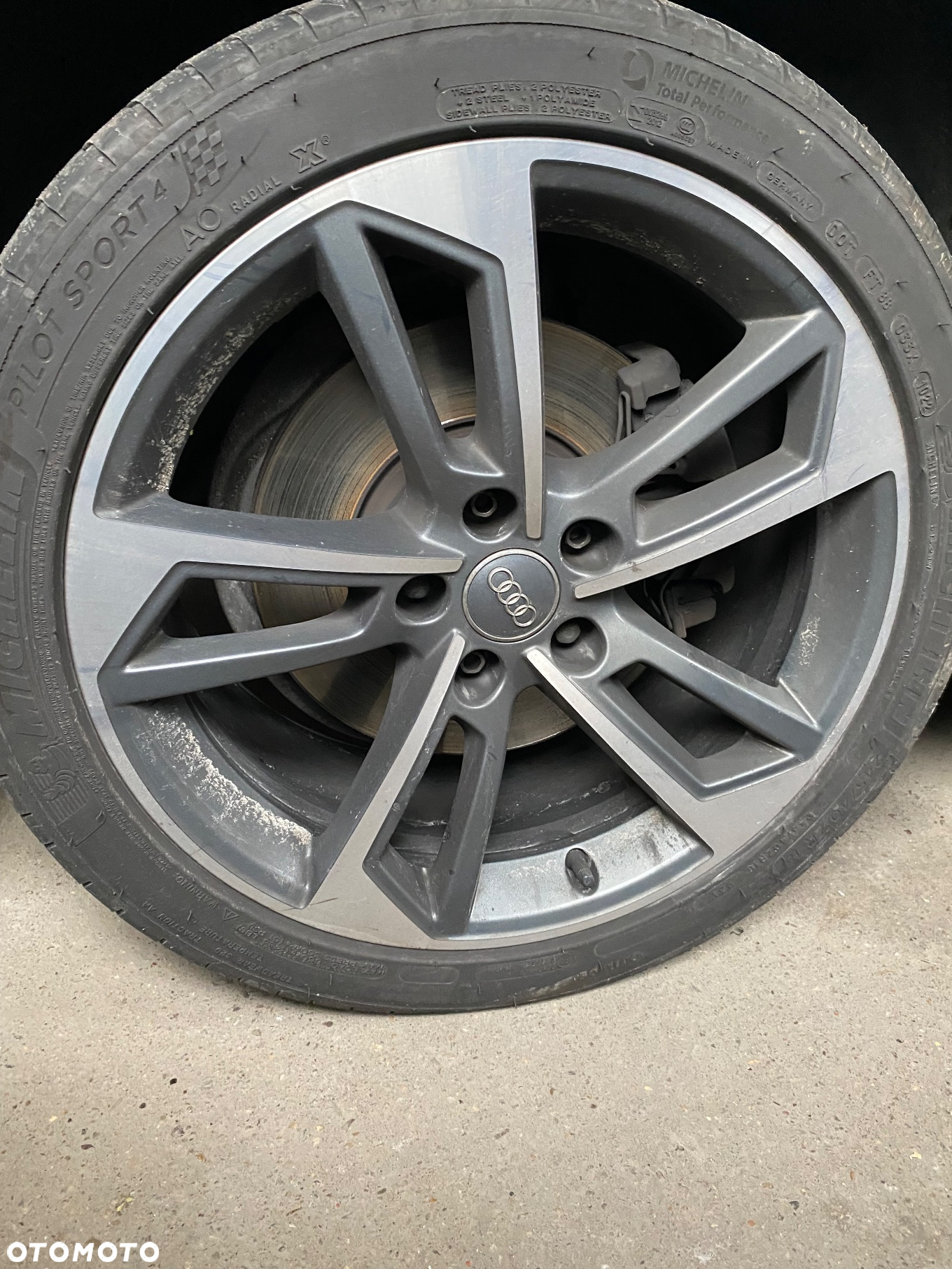 Audi A4 2.0 TDI S tronic design - 17