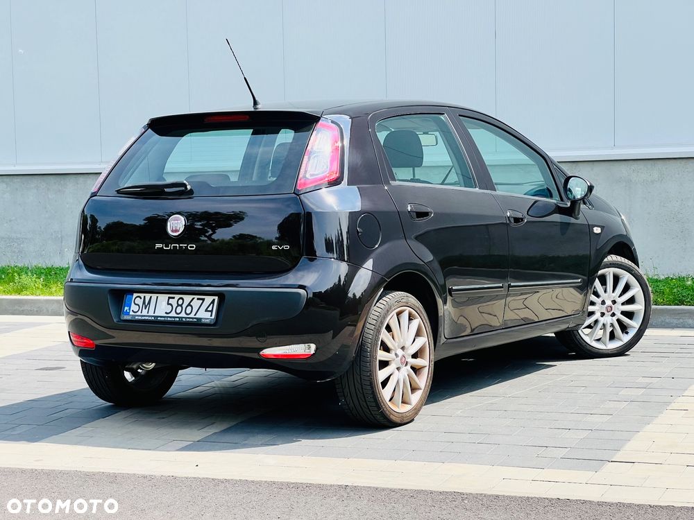 Fiat Punto Evo 1.4 8V Racing - 19