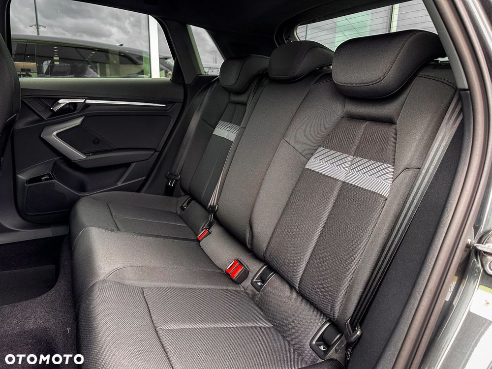 Audi A3 Sportback - 40