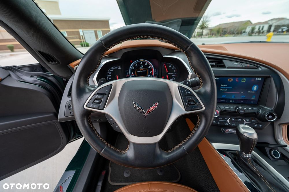 Chevrolet Corvette Stingray 3LT 6.2 V8 Automatik - 21