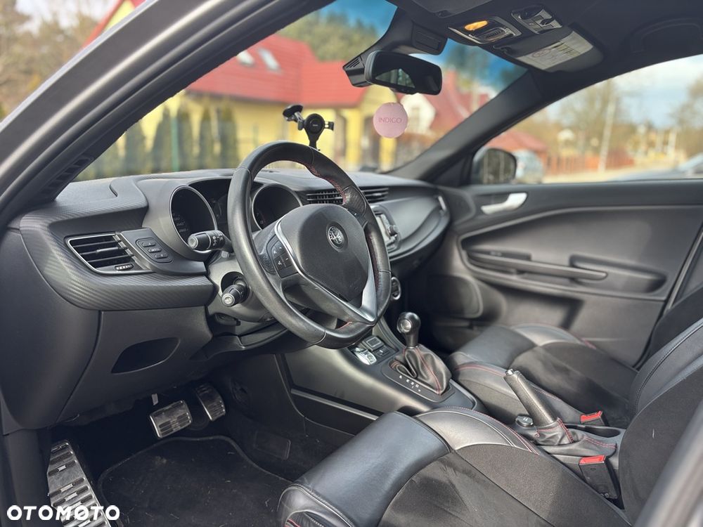 Alfa Romeo Giulietta 1750 TBi Veloce TCT - 15