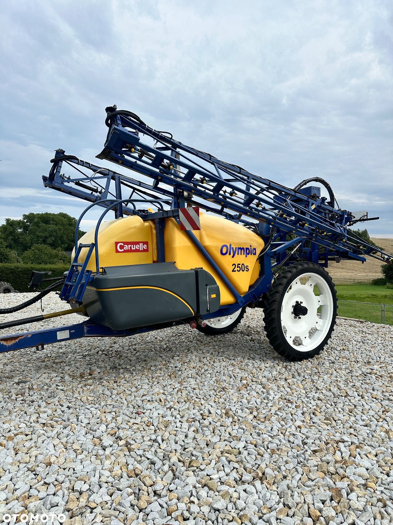 Caruelle Optima 250 - 1