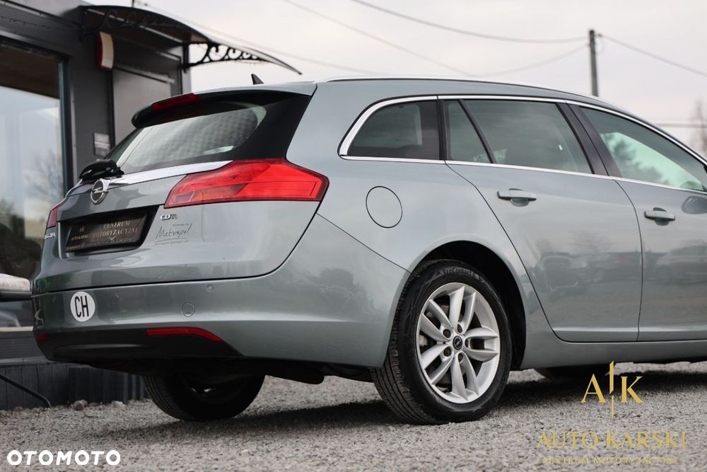 Opel Insignia - 11