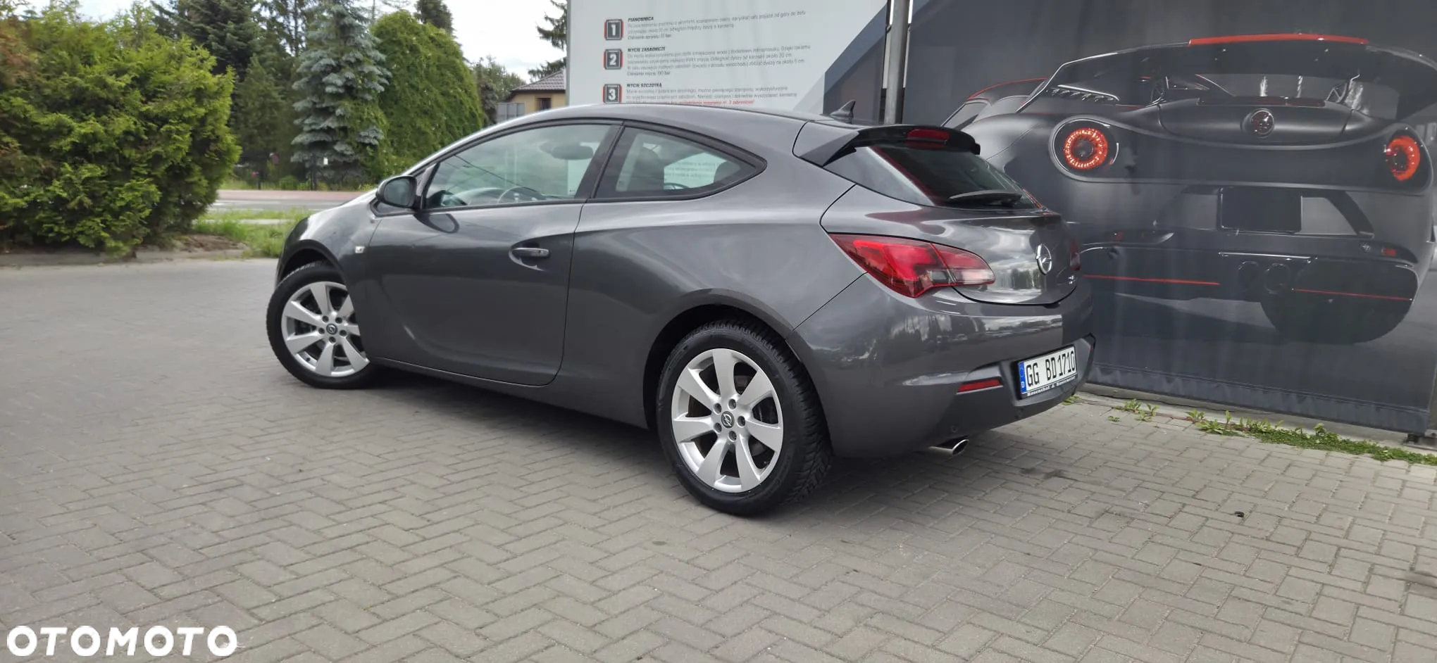 Opel Astra GTC 1.6 Turbo Innovation - 15