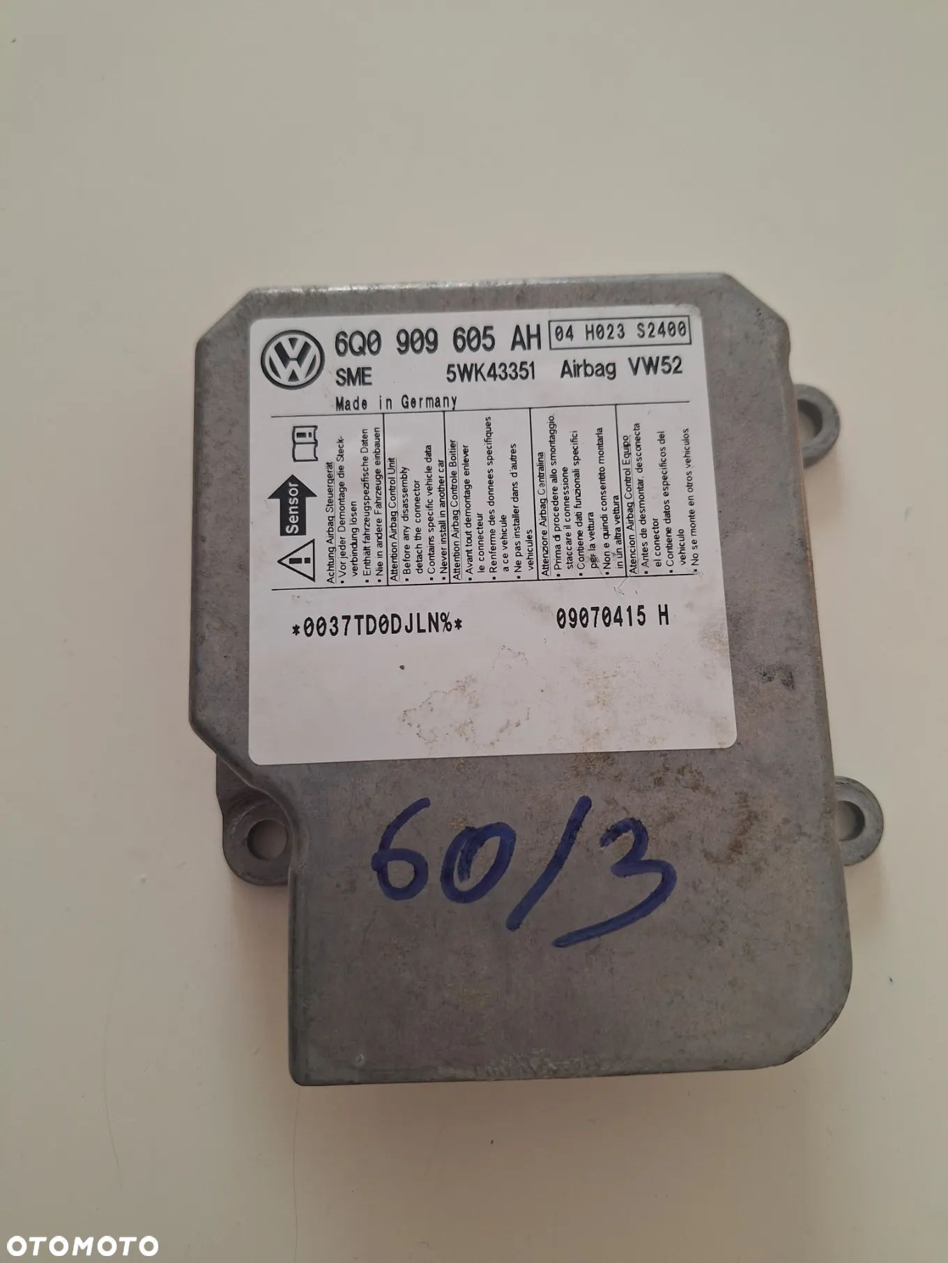 VW caddy  moduł sensor poduszek airbag 6Q0909605AH  (60/3)    (67/10) - 1