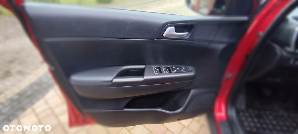 Kia Sportage 1.6 GDI L 2WD - 11