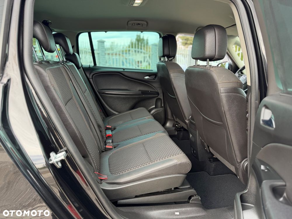 Opel Zafira 1.4 Turbo Business Innovation - 11