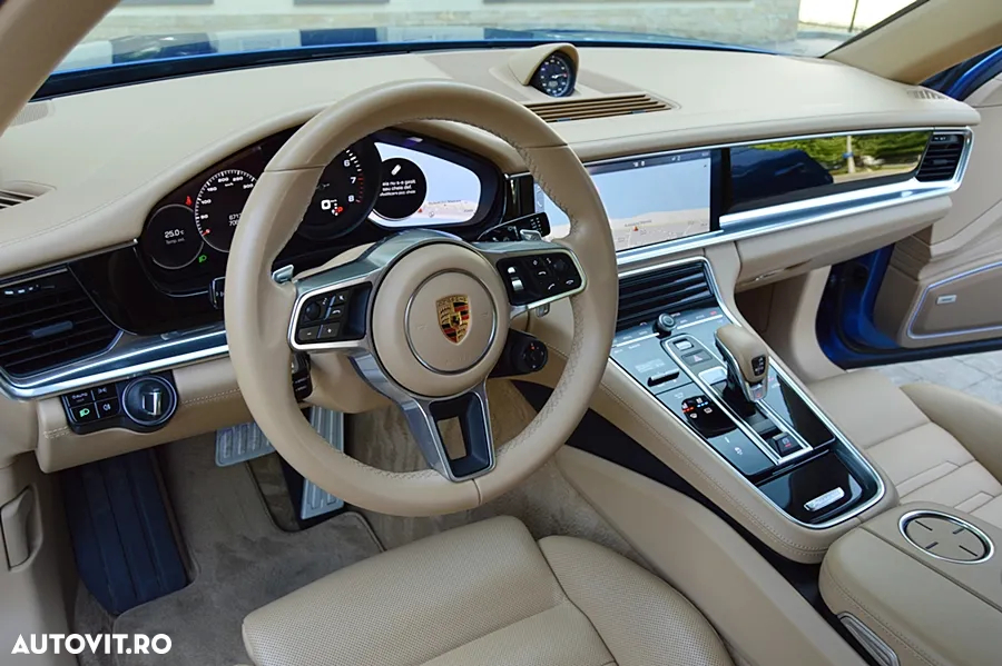 Porsche Panamera 4 - 2