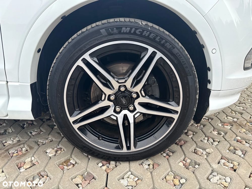 Ford Kuga 2.0 TDCi 4x4 ST-Line - 13