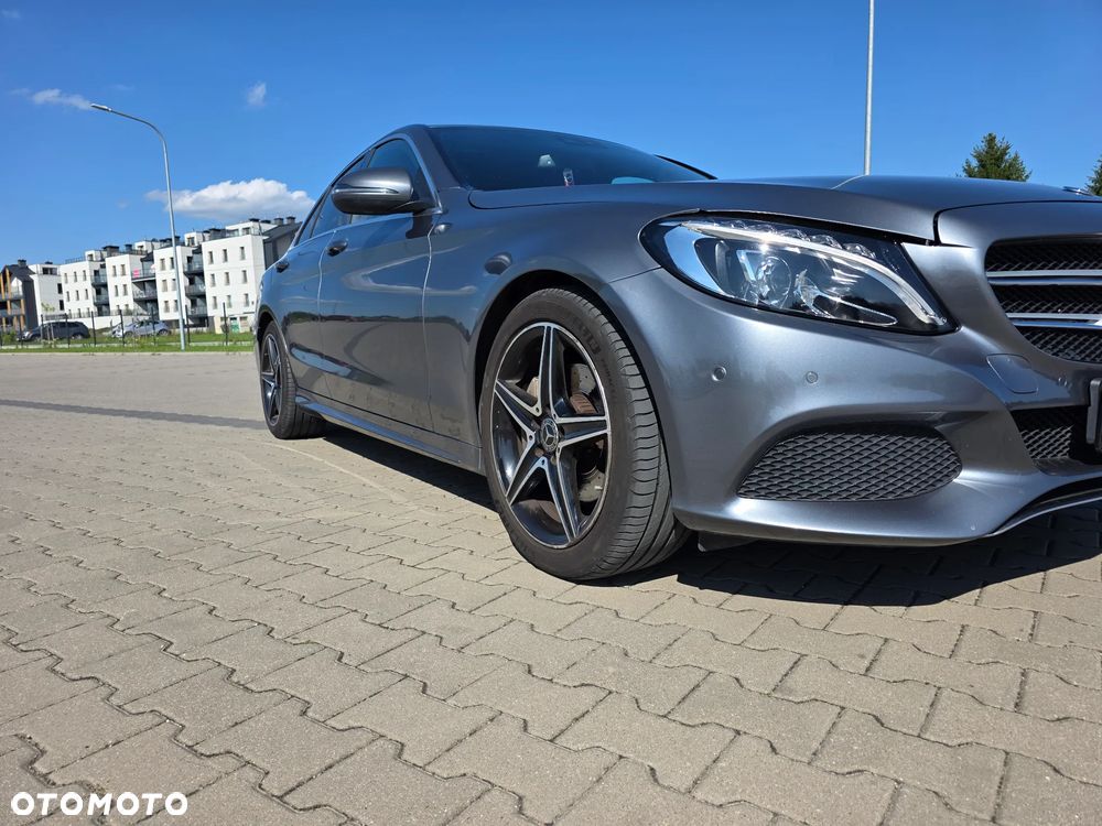 Mercedes-Benz Klasa C 180 9G-TRONIC AMG Line - 1