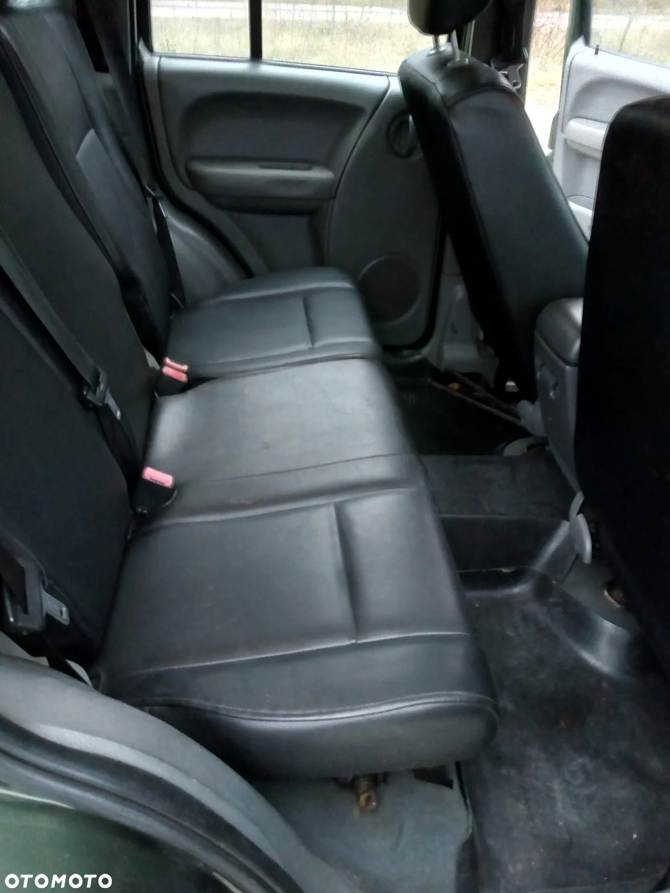 Jeep Cherokee 2.8 CRD Sport - 13