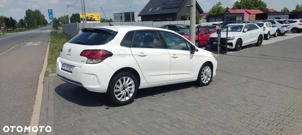 Citroën C4 BlueHDi 120 Stop&Start EAT6 Selection - 6