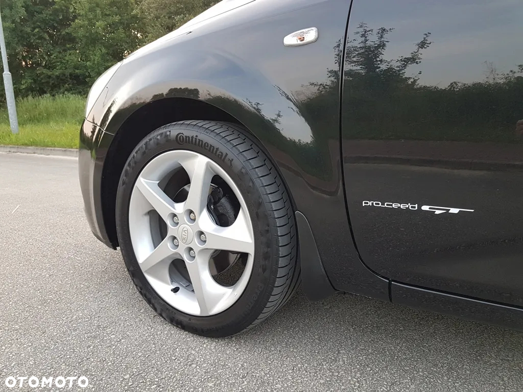 Kia ProCeed Pro_cee'd 2.0 Optimum + - 17