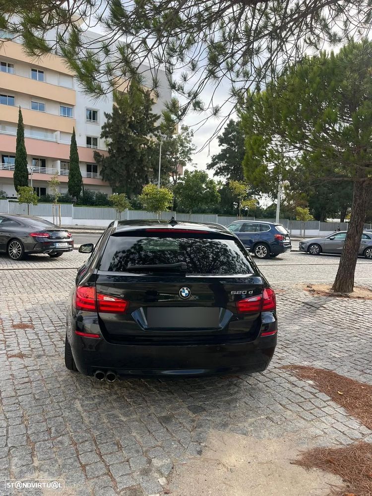 BMW 520 - 12