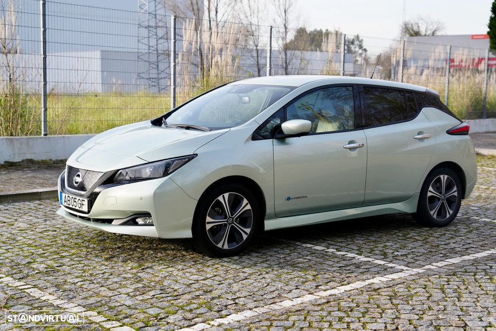 Nissan Leaf 40 kWh N-Connecta - 6