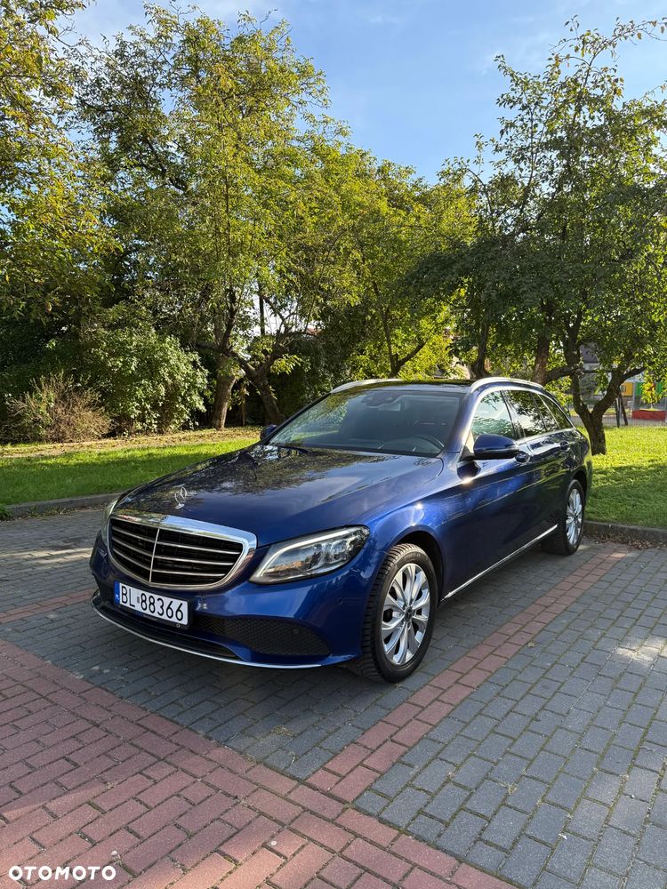 Mercedes-Benz Klasa C 300 d 4MATIC 9G-TRONIC - 12