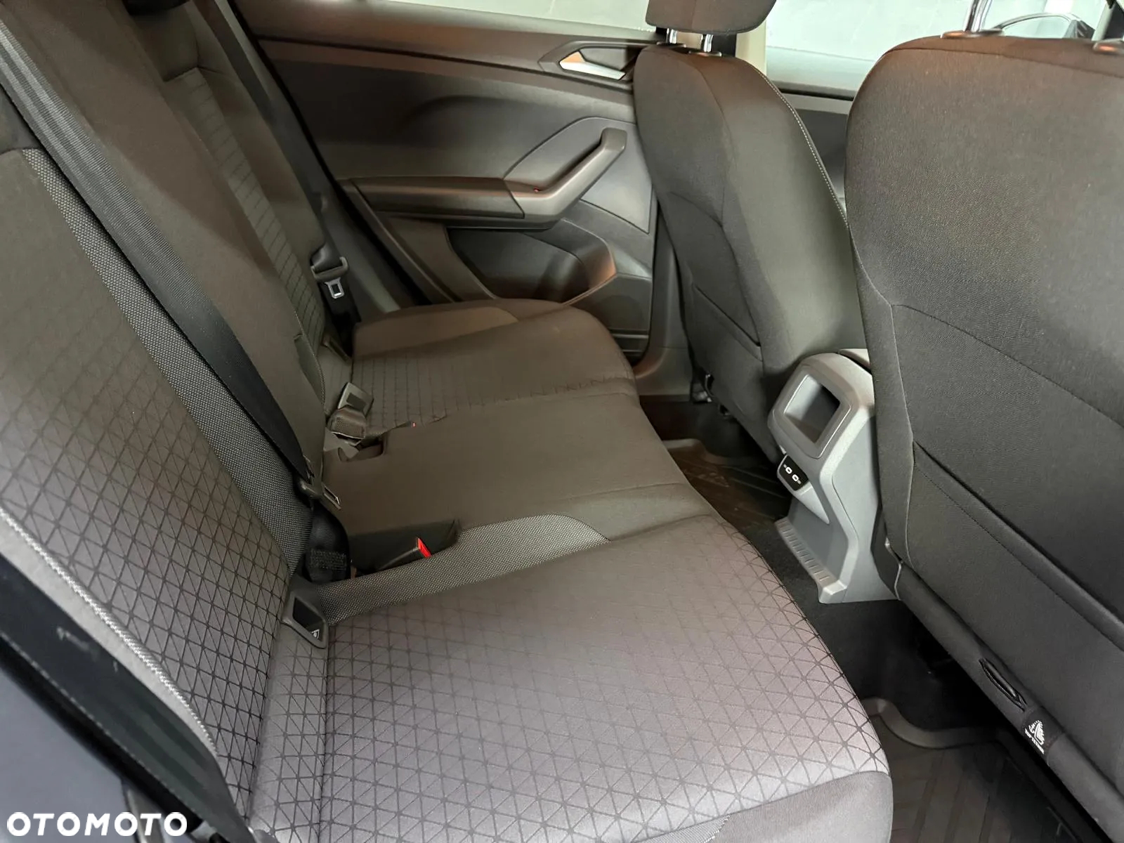 Volkswagen T-Cross 1.6 TDI SCR Life - 30