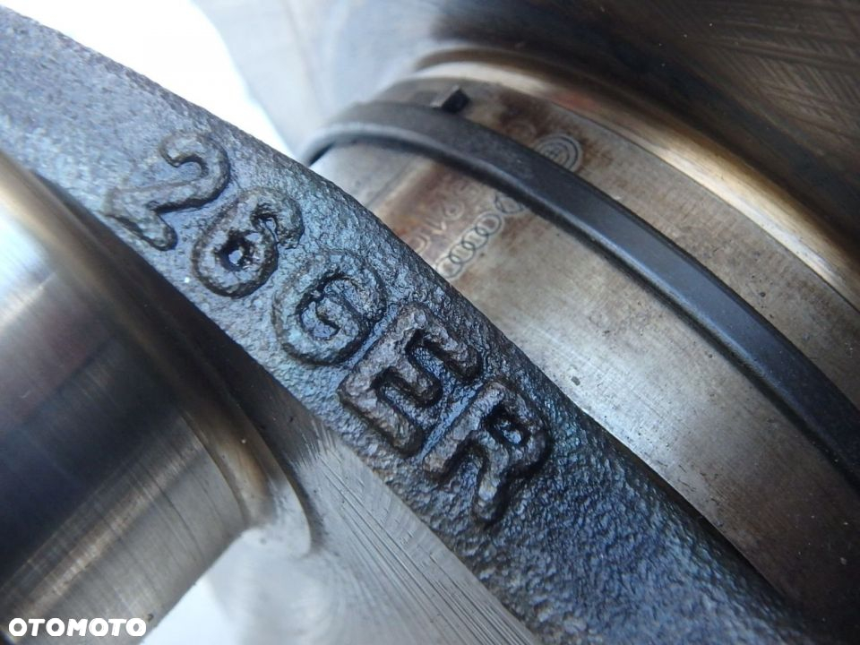 WAL KORBOWY AUDI A4 B6 A6 C5 3.0 V6 ASN 078AJ - 3