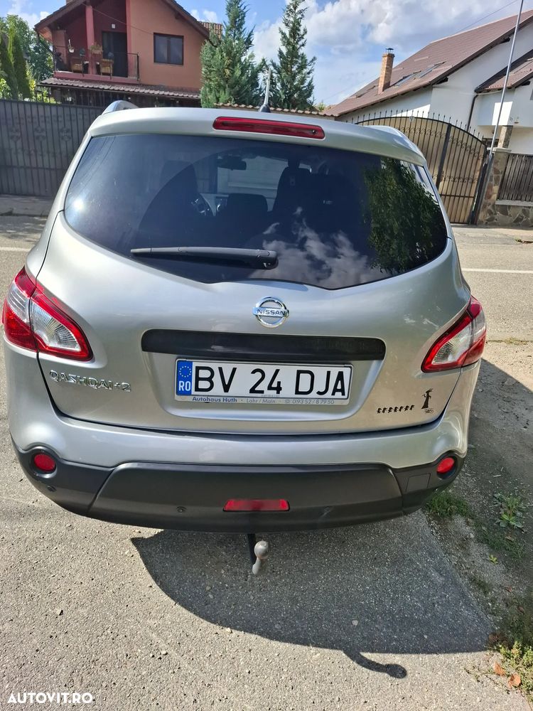 Nissan Qashqai+2 - 13