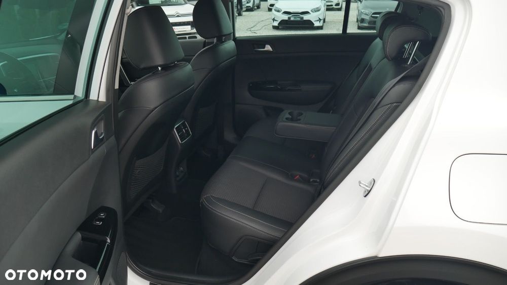 Kia Sportage - 17