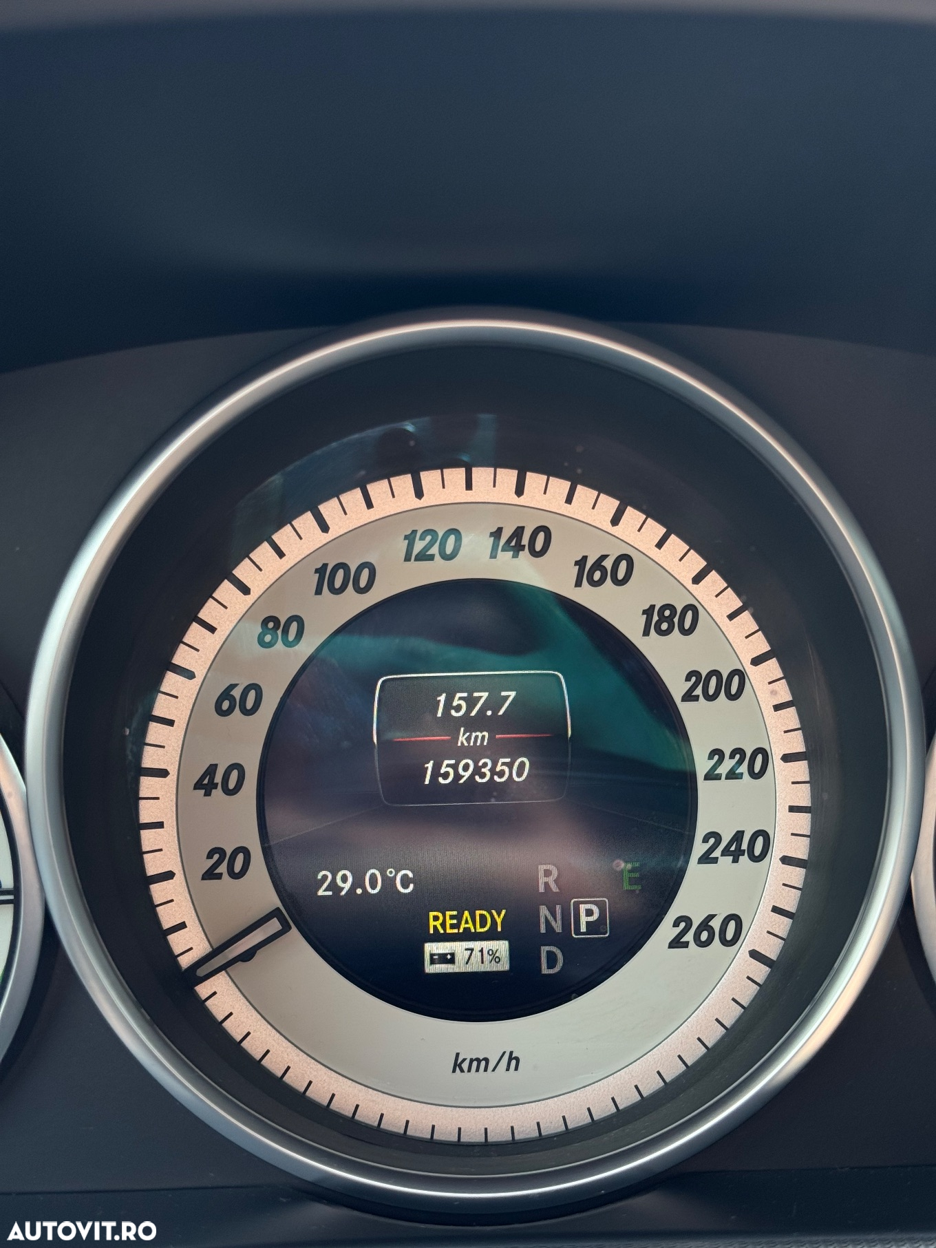 Mercedes-Benz E 300 T BlueTEC HYBRID 7G-TRONIC - 21