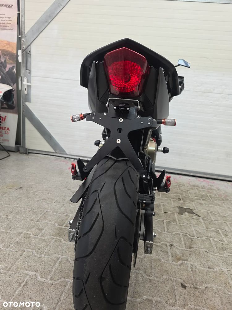Yamaha XJ - 27