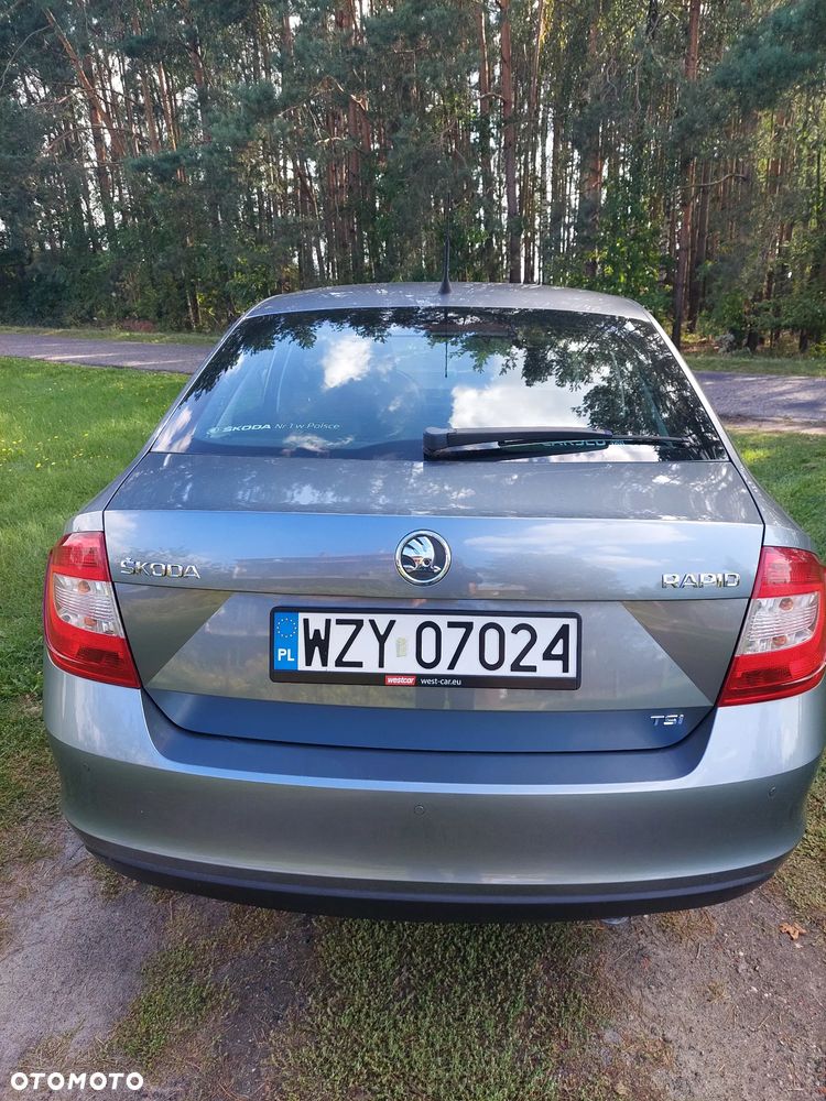 Skoda RAPID 1.2 TSI Ambition - 3
