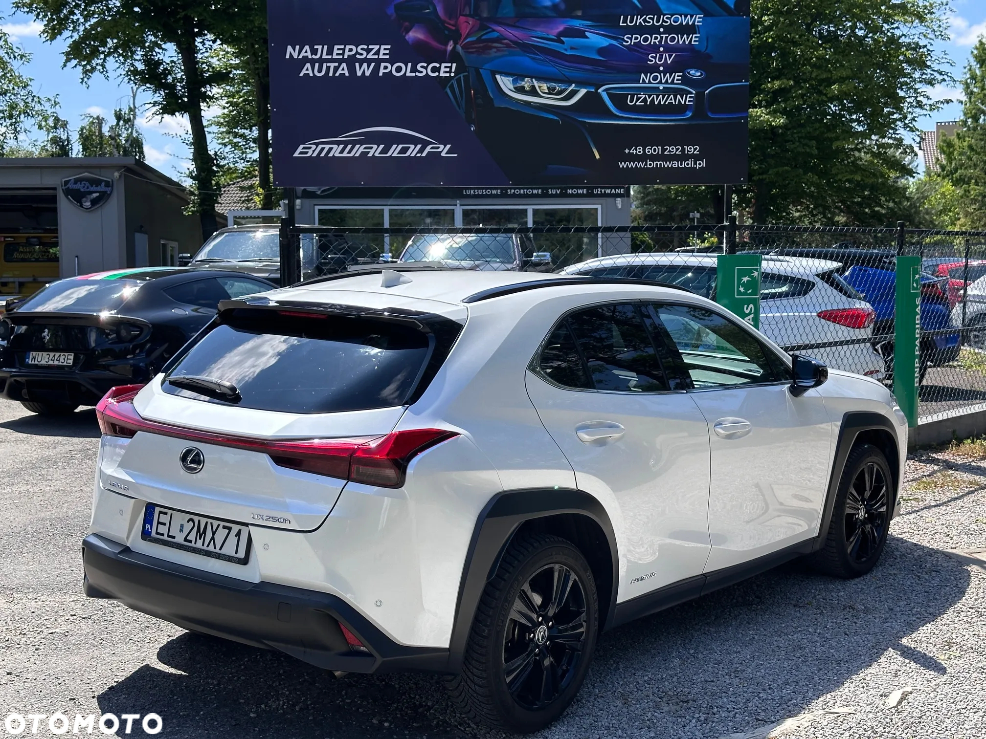 Lexus UX 250h Elegance 2WD - 12