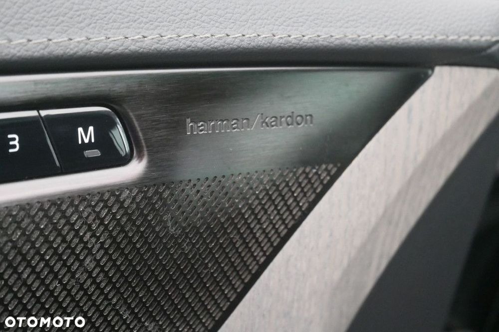 Volvo XC 90 - 34