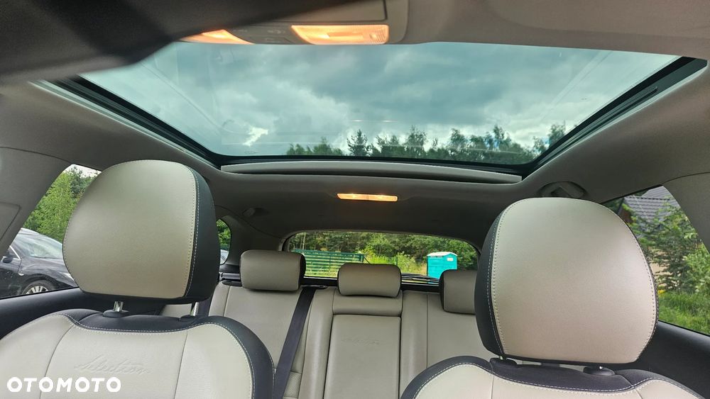 Toyota Avensis 1.8 Selection - 29