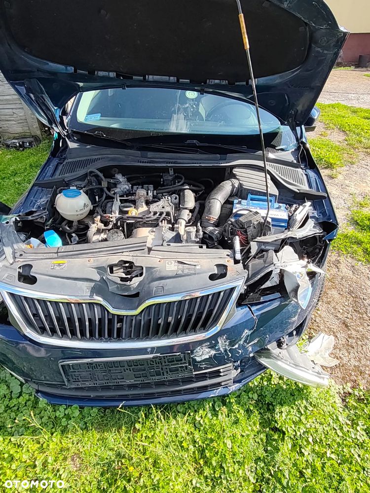 Skoda RAPID 1.2 TSI Active - 16
