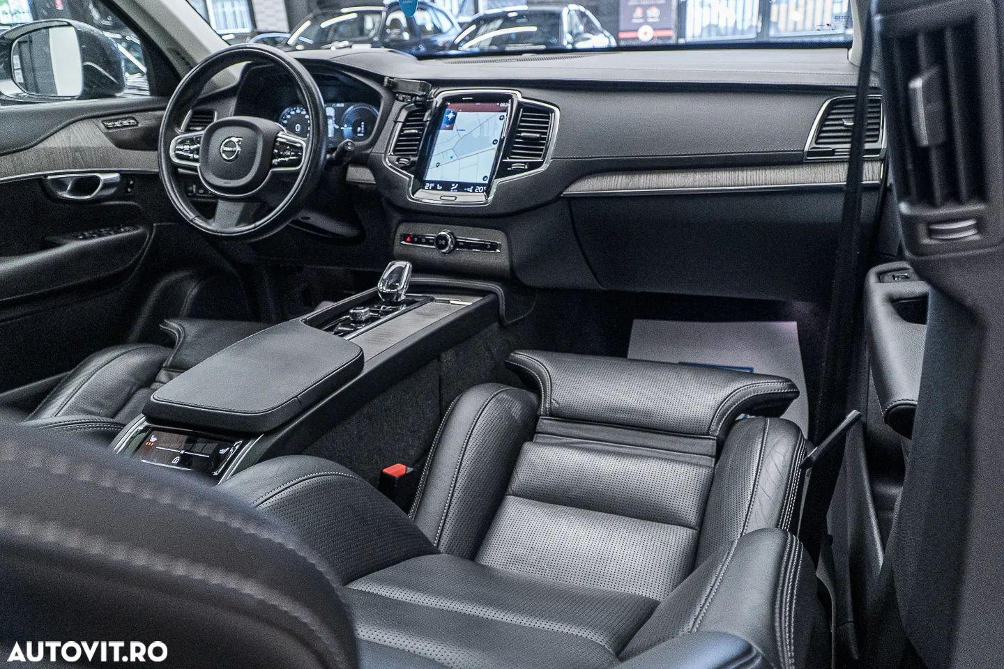 Volvo XC 90 T8 AWD Twin Engine Geartronic Inscription - 2