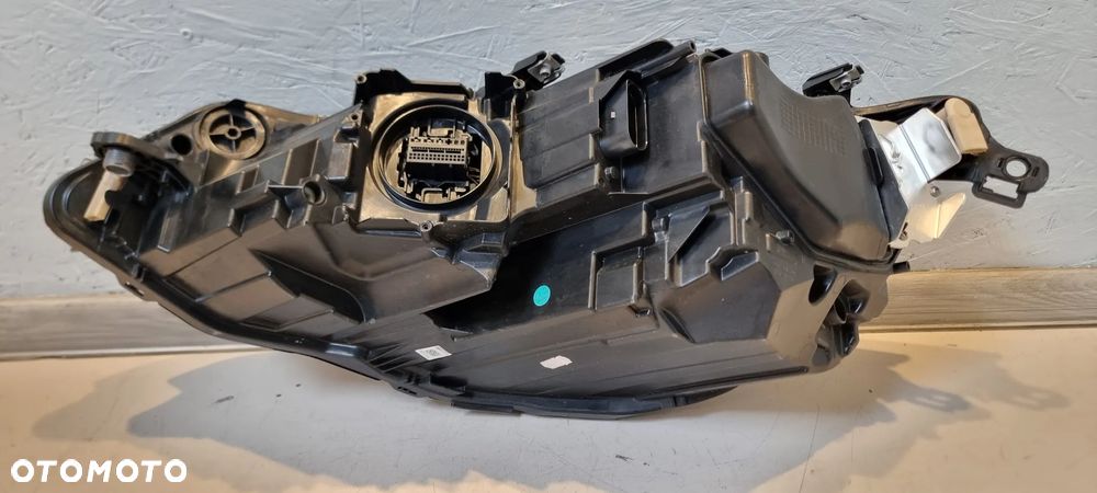 Lampa IQ LED prawa VW GOLF 8 VIII R lift 5H1 '24-. - 9