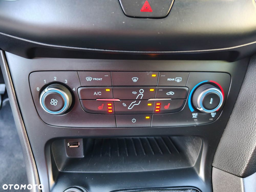 Ford Focus 1.5 EcoBoost Start-Stopp-System ACTIVE - 29