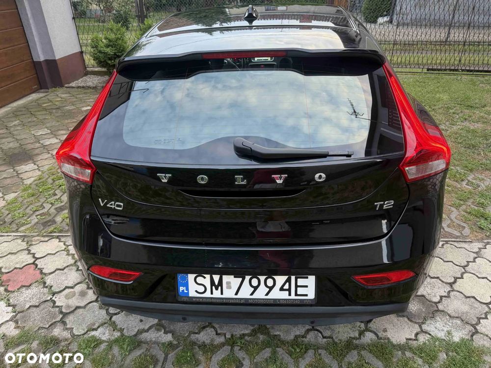 Volvo V40 T2 Kinetic - 4