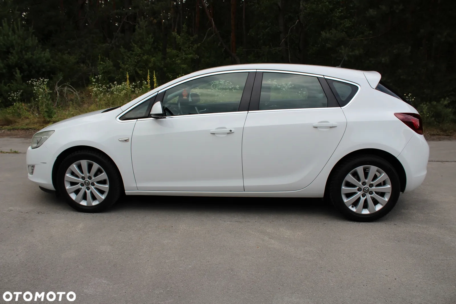 Opel Astra 1.7 CDTI DPF Cosmo - 11