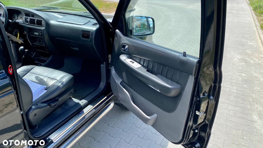Ford Ranger XLT - 32