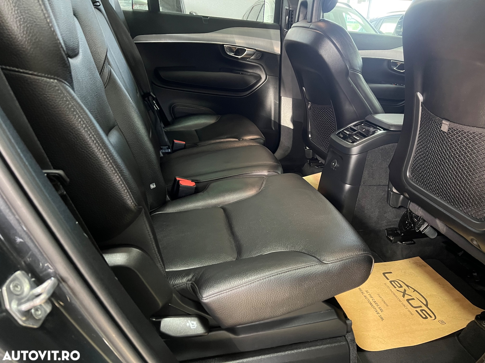 Volvo XC 90 T8 AWD Recharge Geartronic Inscription Edition - 16