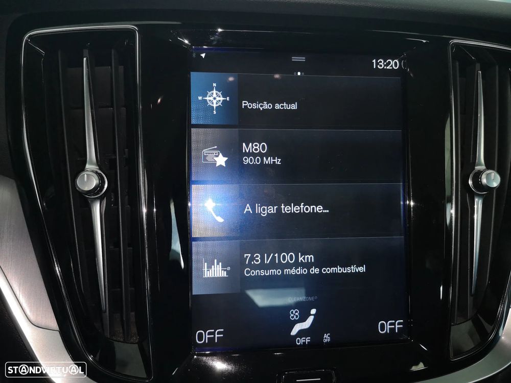 Volvo V60 2.0 D4 Momentum Plus - 20