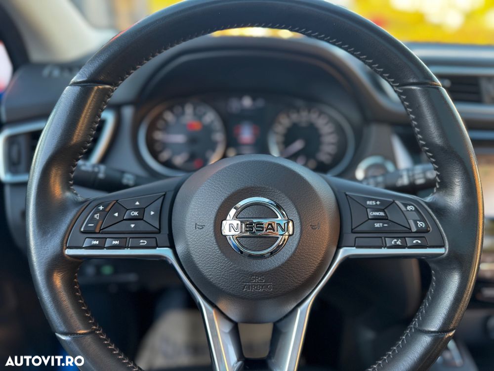 Nissan Qashqai 1.6 DCI Xtronic N-Connecta - 40